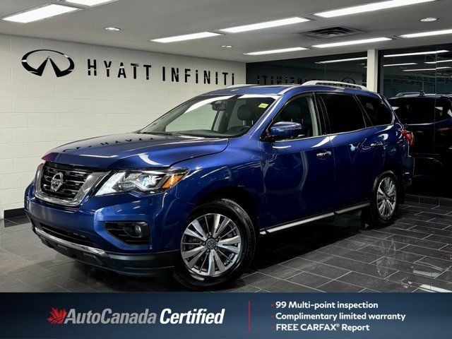 2020 Nissan Pathfinder SL Premium | No Accidents | 3rd Row Seat in Cars & Trucks in Calgary