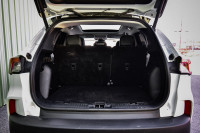 Navigation, Premium Audio, Power Liftgate, Active Park Assist, Heated Steering Wheel! 6 LOCATIONS KI... (image 5)