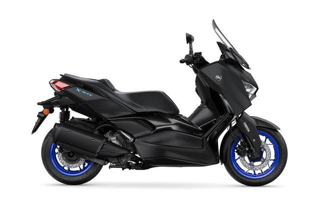 2024 Yamaha XMAX in Street, Cruisers & Choppers in Edmonton