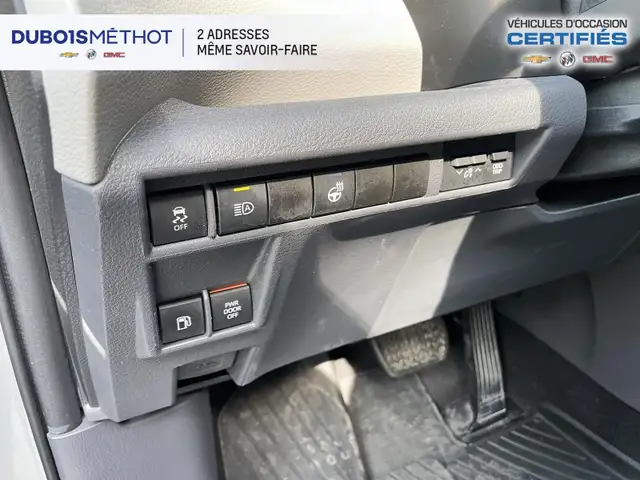2021 Toyota Sienna XLE AWD, 2.5L, MINI-VAN, 7 PASSAGERS !!! RARE in Cars & Trucks in Victoriaville - Image 28