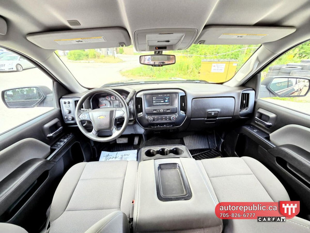 2018 Chevrolet Silverado 1500 5.3L V8 4x4 Certified One Owner Lo in Cars & Trucks in Barrie - Image 4