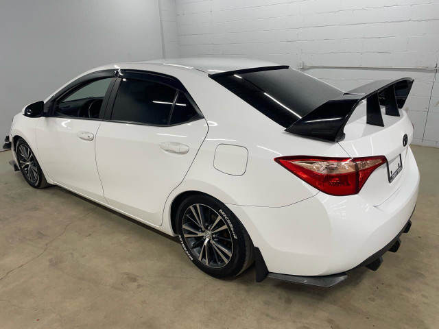 2017 Toyota Corolla LE UPGRADE in Cars & Trucks in Guelph - Image 4