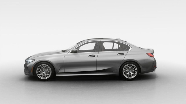 2025 BMW 3 Series 330i xDrive Berline | Gris Skyscraper in Cars & Trucks in City of Montréal - Image 4