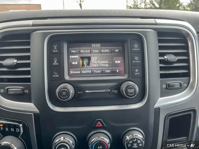 2023 Ram 1500 Classic SLT | Hemi V8 | Trailer Tow Pkg. | 20 in Cars & Trucks in Guelph - Image 18