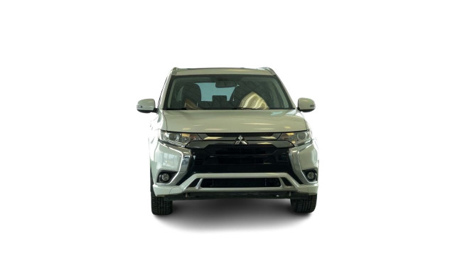 2020 Mitsubishi OUTLANDER PHEV LE S-AWC, Heated Seats, Sunroof N in Cars & Trucks in Regina - Image 4