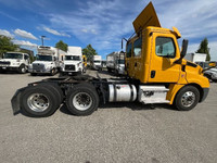 2019 FREIGHTLINER T12664ST TADC TRACTOR; Heavy Duty Trucks - CONVENTIONAL W/O SLEEPER;Purchase your... (image 7)