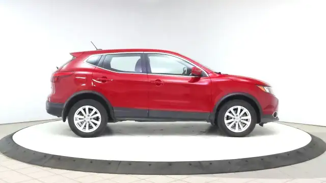 2018 Nissan Qashqai in Cars & Trucks in Lethbridge - Image 7
