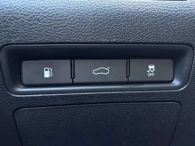 2018 Hyundai Sonata GLS | Heated Front & Rear Seats | Sunroof in Cars & Trucks in Edmonton - Image 17