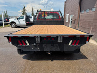2013 Ford F-550 XL Flat Deck Reg Cab 6.8L V10 Gas 4X4 DRW ONLY 79,483 KM ! Engine Hours: 6,318 11 FT... (image 3)