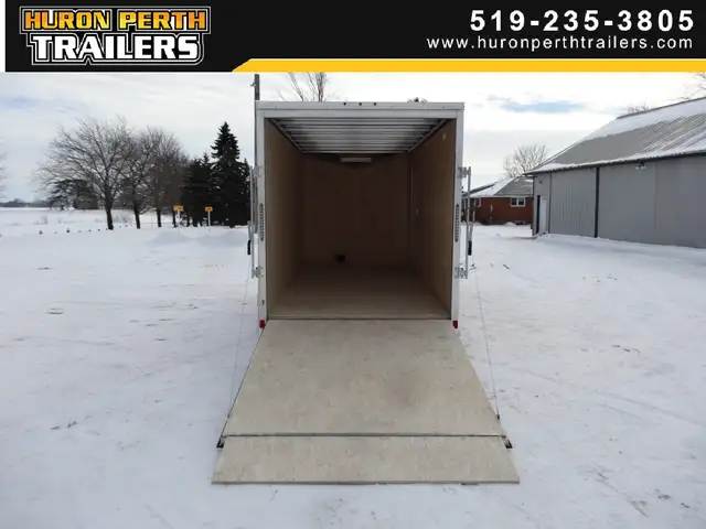 2023 OCTANE Fuel Series 7x16+2 Enclosed Aluminum Cargo Trailer in Cargo & Utility Trailers in Grand Bend - Image 7
