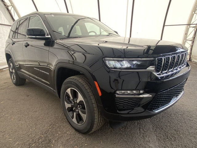 2023 Jeep Grand Cherokee 4xe 4XE in Cars & Trucks in Ottawa - Image 2