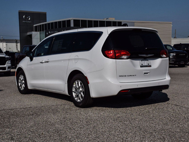 2025 Chrysler Grand Caravan in Cars & Trucks in Chatham-Kent - Image 2