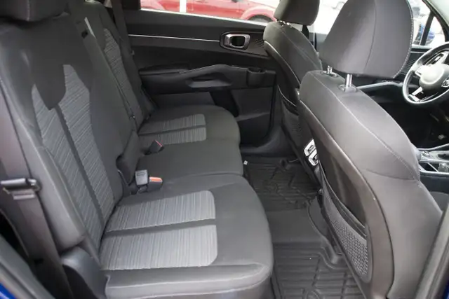 2022 KIA SORENTO LX dans Autos et camions dans Région d’Oshawa/Durham - Image 23