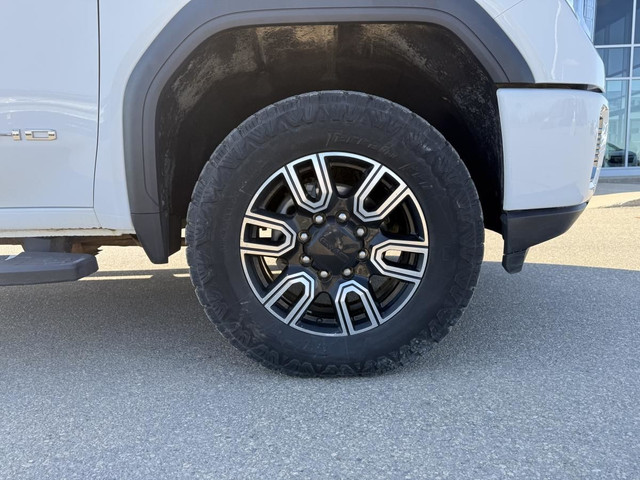 2020 GMC Sierra 2500 AT4 in Cars & Trucks in Prince Albert - Image 3