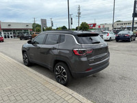 2023 Jeep Compass 4X4 - Touch screen - Backup camera - Sirius XM - Bluetooth - Steering wheel mounte... (image 5)