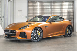 2019 Jaguar F-Type Coupe SVR AWD *SVR CARBON, PEINTURE RARE, BAS KMs*