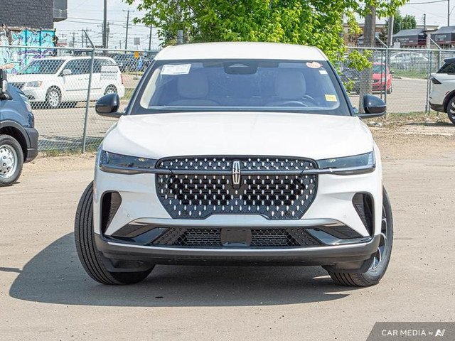 2025 Lincoln Nautilus Premiere in Cars & Trucks in Edmonton - Image 2