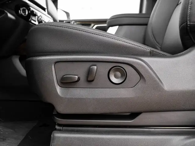 2025 GMC Sierra 1500 Elevation in Cars & Trucks in Strathcona County - Image 16