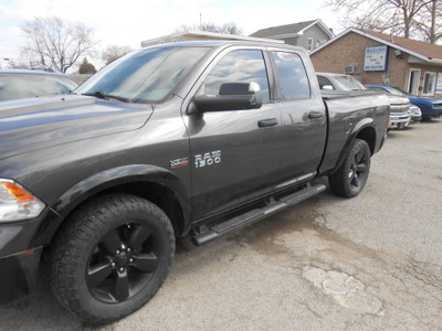  2016 Ram 1500 4WD Quad Cab 140.5 Outdoorsman