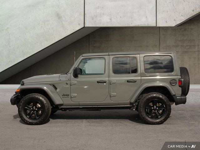 2023 Jeep Wrangler Sahara Altitude | NO ACCIDENTS | REMOTE START in Cars & Trucks in Hamilton - Image 2