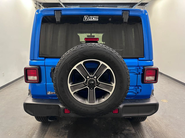2023 Jeep Wrangler Sahara 2.0L TURBO 4CYL | HEATED FRONT SEAT... in Cars & Trucks in Lethbridge - Image 4