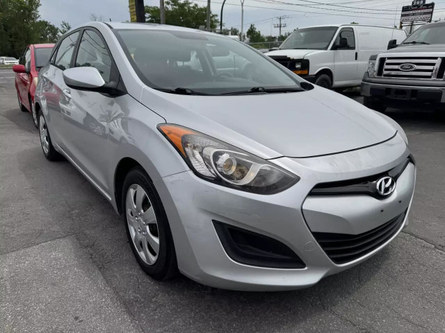 2013 HYUNDAI Elantra GT in Cars & Trucks in Laval / North Shore - Image 2