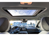 BEAUTIFUL HYBRID! - Remote Start - Heated Seats - Heated Steering Wheel - Apple CarPlay & Android Au... (image 4)