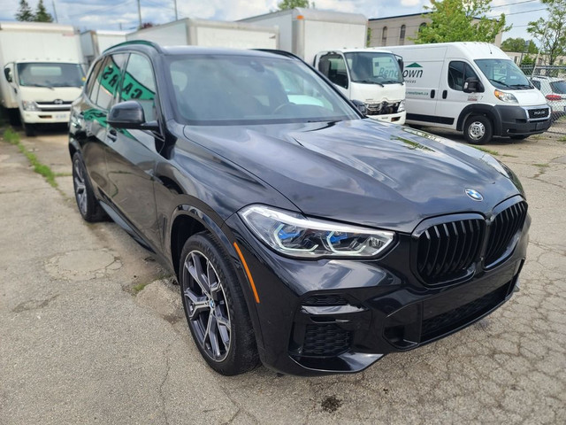 2022 BMW X5 xDrive40i Sports Activity Vehicle in Cars & Trucks in City of Toronto - Image 3