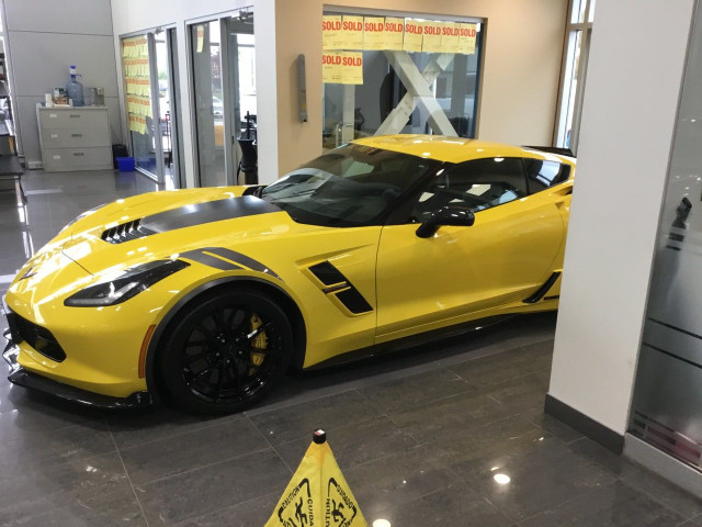 2017 Chevrolet Corvette in Cars & Trucks in Oshawa / Durham Region - Image 4
