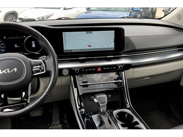 2024 Kia Carnival SX in Cars & Trucks in Barrie - Image 3