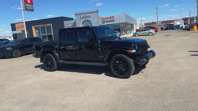 2021 Jeep Gladiator in Cars & Trucks in Edmonton - Image 5