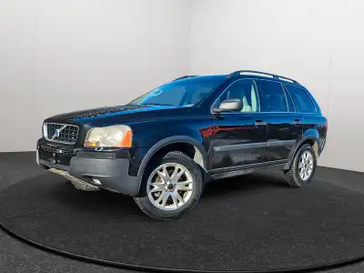 2004 Volvo XC90 T6 AWD, LEATHER SEATS, SUN ROOF!!