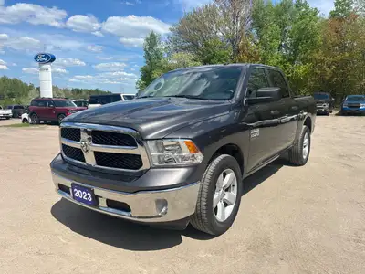Engine: E: 3.6L PENTASTAR VVT V6 Safety Equipment Electronic Stability Control (ESC) ABS And Driveli...