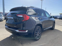 ONE OWNER, Heated and Cooled Front Seats, 360 Camera, PANORAMIC SUNROOF, NAVIGATION, Power Tailgate,... (image 4)