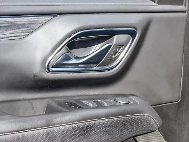 2024 GMC Yukon XL SLT Clean Carfax | One Owner | 4WD XL LUX |... in Cars & Trucks in Oakville / Halton Region - Image 18