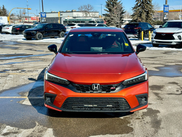 2022 Honda Civic SI sedan Sedan SI 6MT SI MODEL - SUNROOF- PREMI in Cars & Trucks in Regina - Image 2