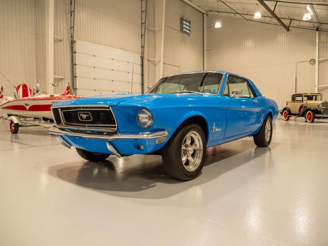 1968 Ford Mustang in Classic Cars in London - Image 2