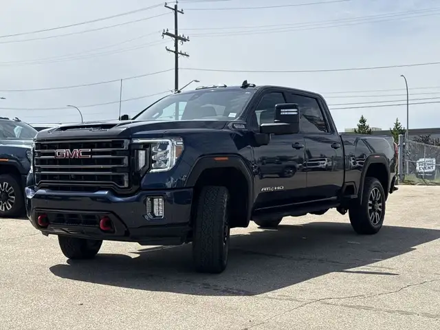 2023 GMC Sierra 3500 HD AT4 in Cars & Trucks in Edmonton - Image 5