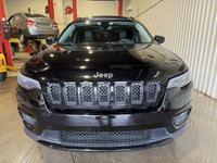 Welcome Ontario customers! All our vehicles are Ontario safety check/e-tested. We offer financing ad... (image 2)