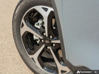 Remote Start, Heated Seats, Apple CarPlay, Android Auto, Power Liftgate, Blind Spot Detection, Lane... (image 6)