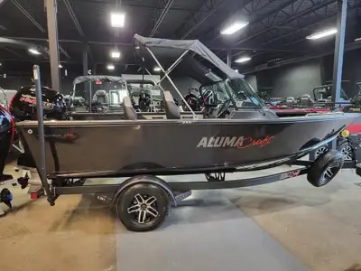 2023 ALUMACRAFT TROPHY 175 Nouveau chez Adrenaline Sports Alumacraft Trophy 175 sport Moteur Mercury...