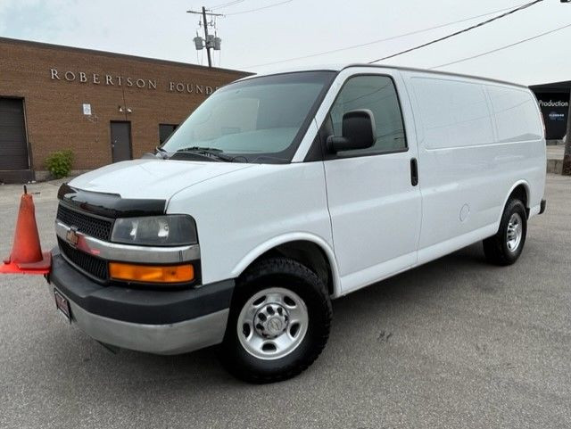 2013 Chevrolet Express 2500 **NO WINDOWS-DIVIDER-SHELVES-NEW BRA in Cars & Trucks in City of Toronto - Image 2