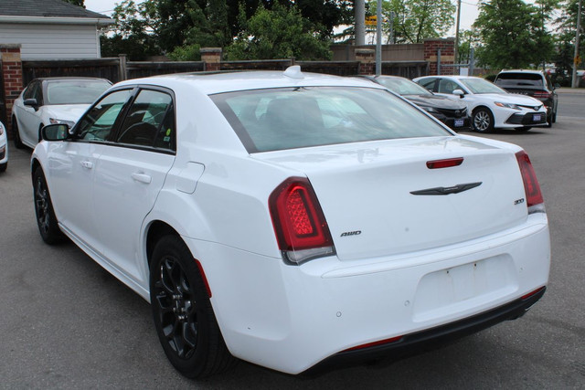 2023 Chrysler 300 Touring L AWD in Cars & Trucks in Mississauga / Peel Region - Image 4