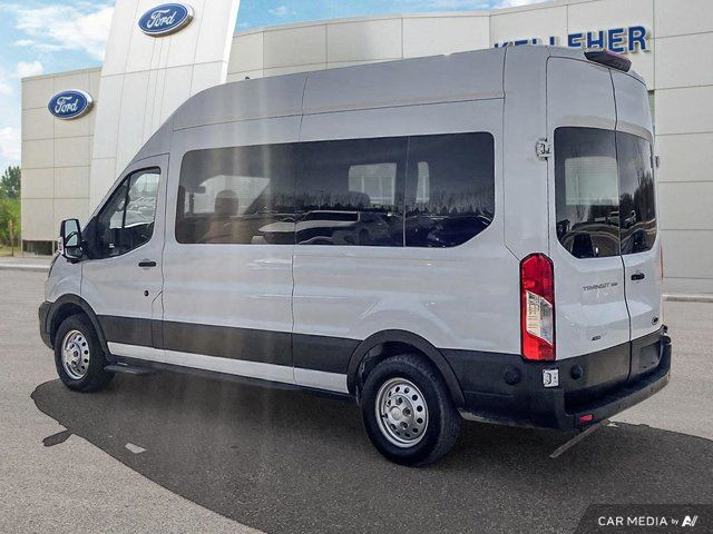 2022 Ford Transit Passenger Wagon T350 | 10 Passenger | Clean in Cars & Trucks in Brandon - Image 3