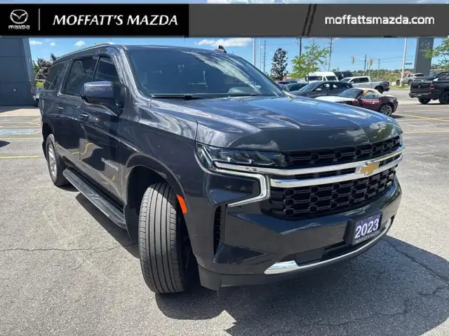 2023 Chevrolet Suburban LS 4X4 in Cars & Trucks in Barrie - Image 8