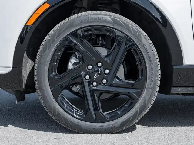 2025 Chevrolet Equinox EV 2RS in Cars & Trucks in Mississauga / Peel Region - Image 5