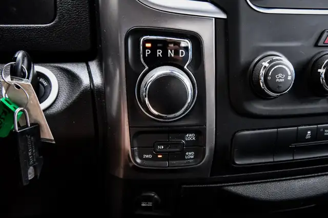 2021 Ram 1500 Classic SLT • BEDLINER • REAR CAM in Cars & Trucks in Kingston - Image 20