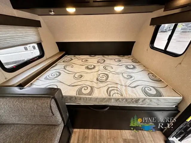 2022 Forest River RV Cherokee Wolf Pup 16BHS Bunks & 3500 Lbs in Travel Trailers & Campers in Truro - Image 30