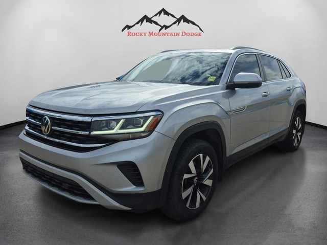 WELL MAINTAINED 2020 VOLKSWAGEN ATLAS CROSS SPORT COMFORTLINE in Cars & Trucks in Red Deer - Image 2