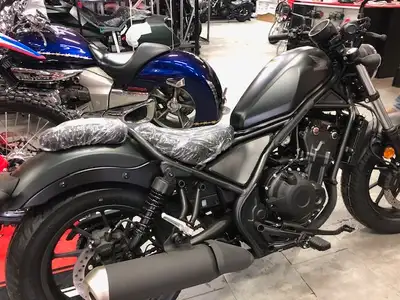2025 HONDA CMX 500 AS CMX 500 AS Rebel ABS Black NEW Advertised at $ 8299 Including fine print $ 909...